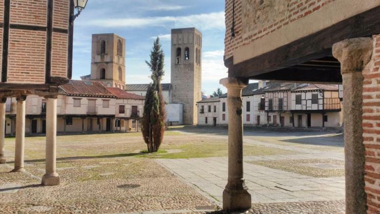 Vila Casa Turistica El Navego Martin Munoz de las Posadas Exteriér fotografie